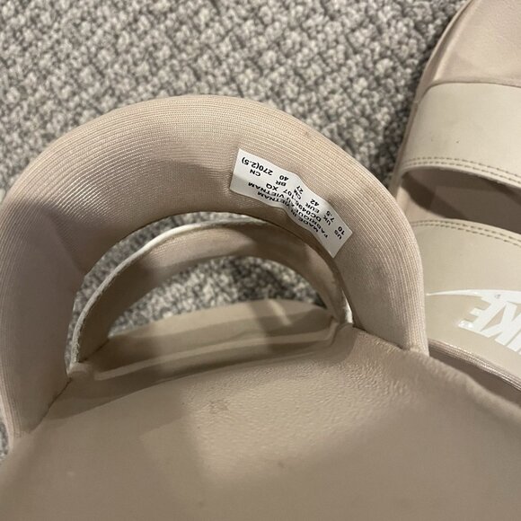 Nike Sandals Womens 10 Offcourt Duo Beige Slides Sanddrift Sail Shoes Comfort - Picture 2 of 5